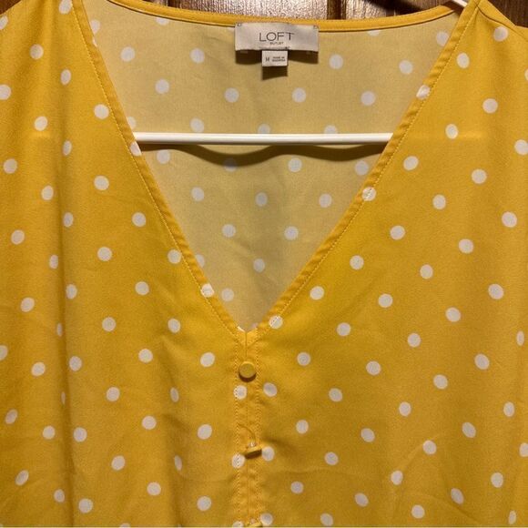 Loft Outlet Yellow Polka Dot Shirt Medium - Picture 2 of 5